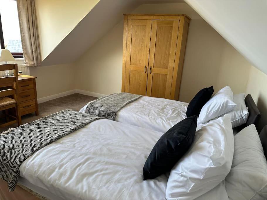 Offa'S Lodge Family Home Quiet Area With Sea Views Prestatyn Εξωτερικό φωτογραφία