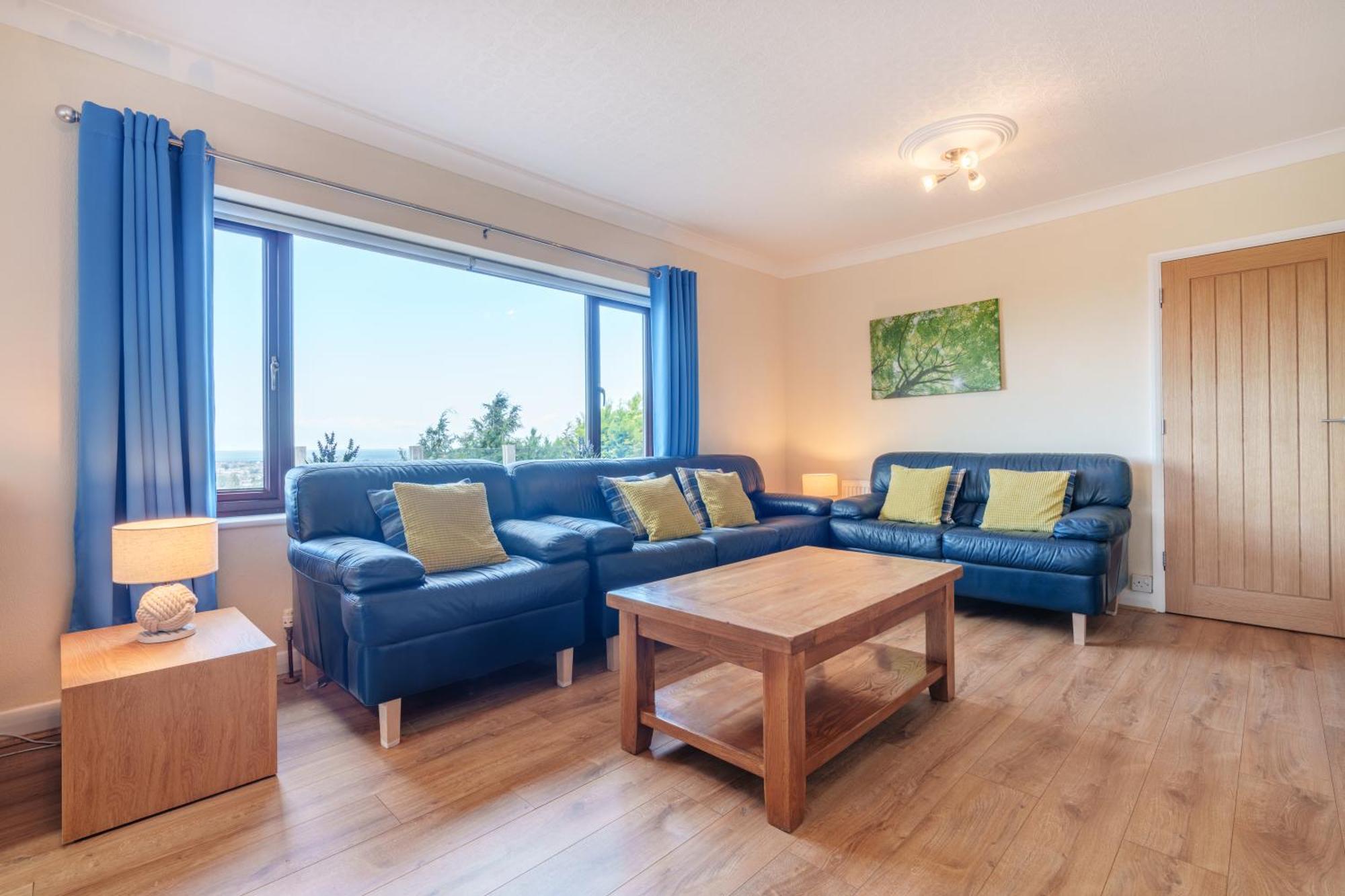 Offa'S Lodge Family Home Quiet Area With Sea Views Prestatyn Εξωτερικό φωτογραφία